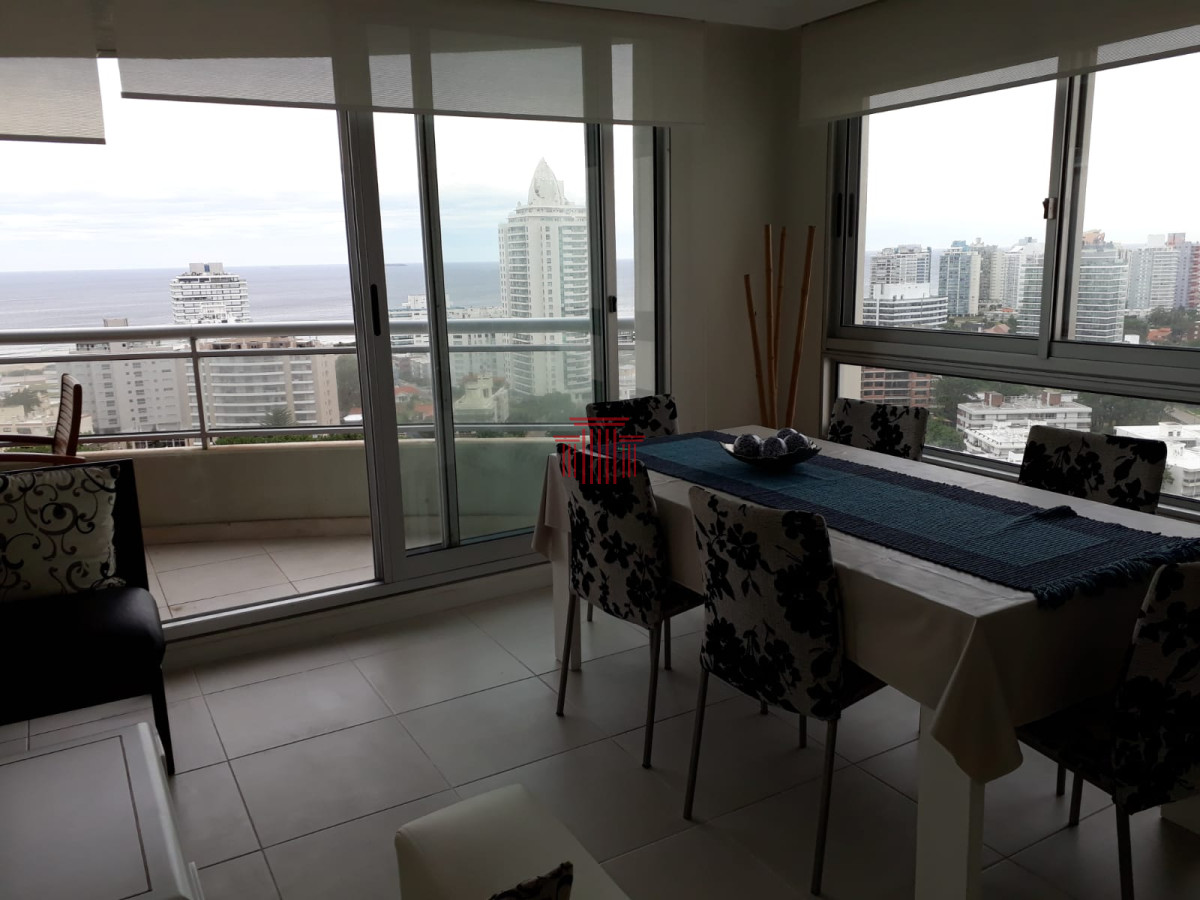 Apartamento ID.10807 - Apartamento en Punta Del Este, zona Brava, próximo al mar