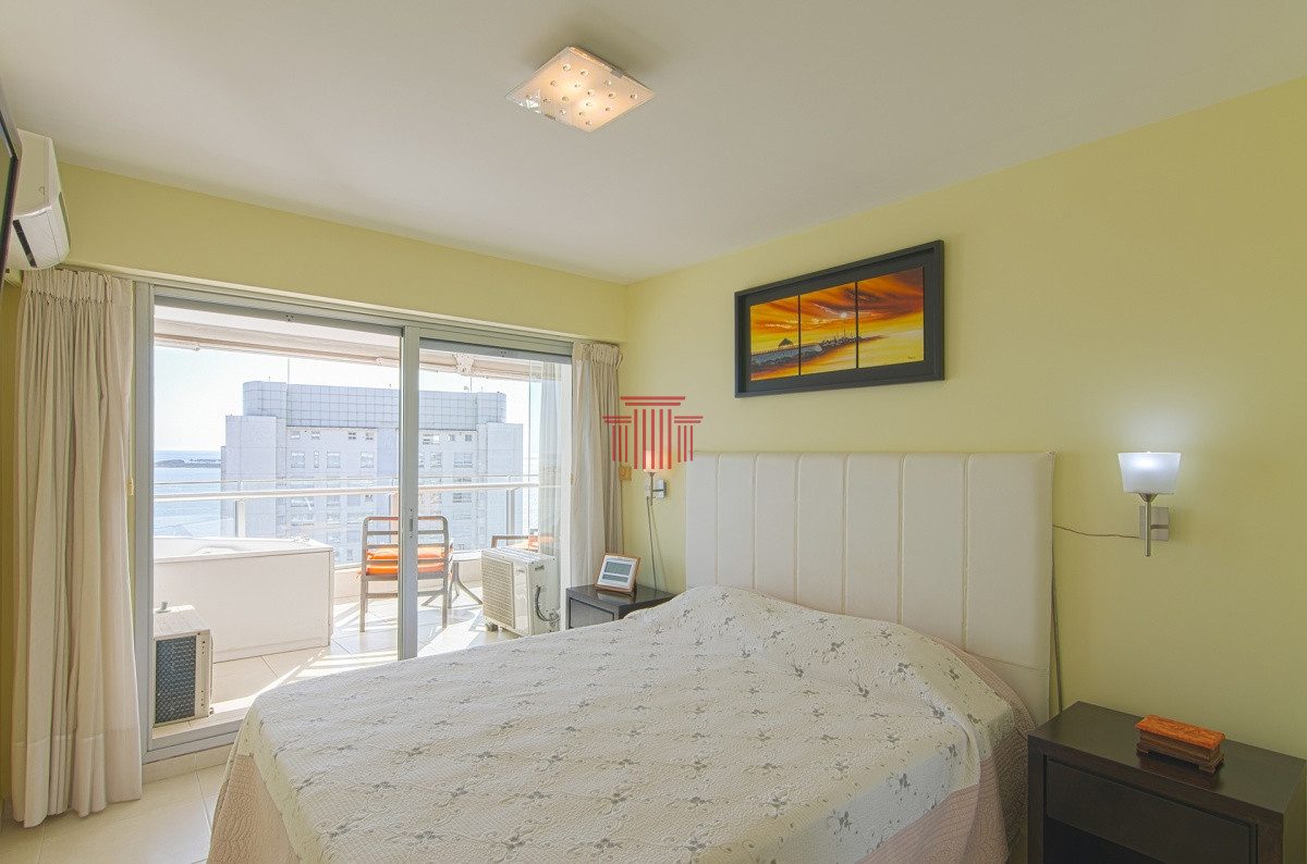 Apartamento ID.10195 - PISO ALTO CON VISTA A LA MANSA, AMPLIOS Y CÓMODOS AMBIENTES! INCLUYE TODAS LAS AMENIDADES!
