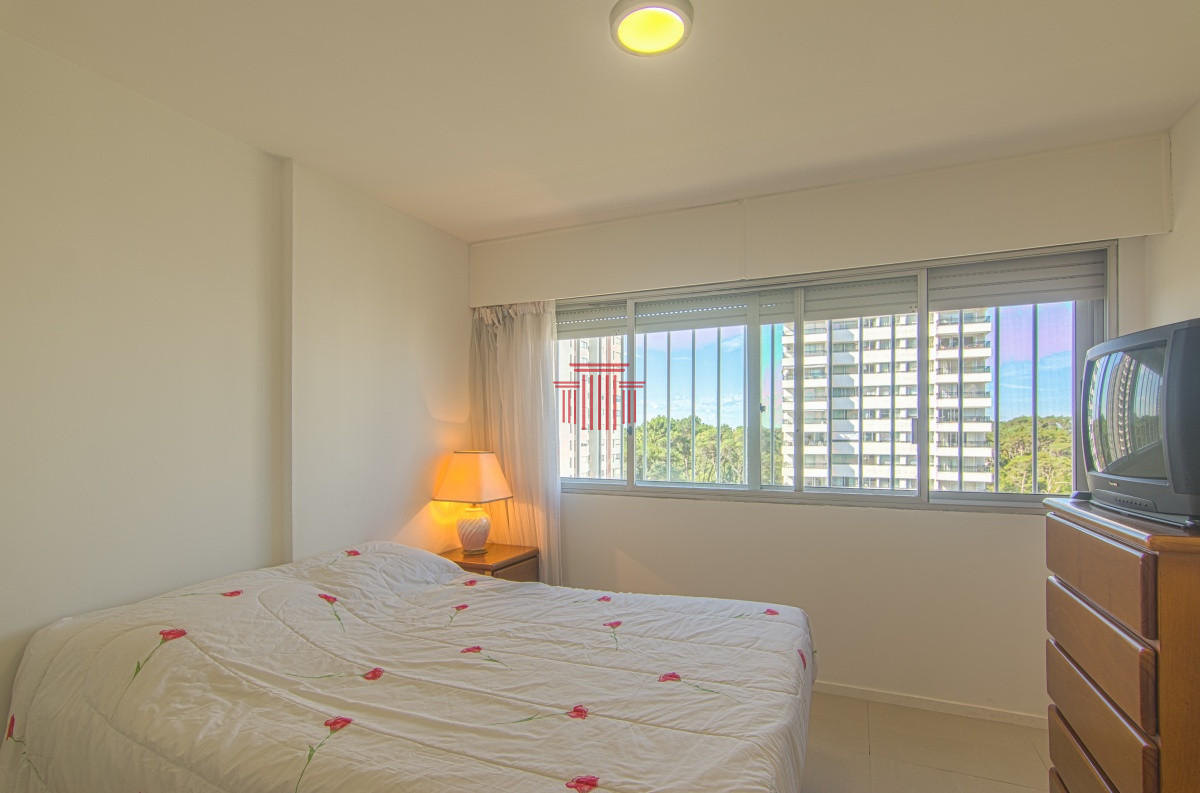 Apartamento ID.13555 - Oportunidad  !!!!  Reciclado   !!!!
