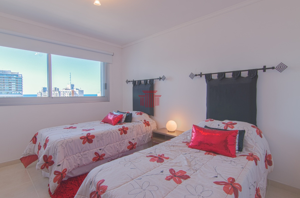 Apartamento ID.10206 - Apartamento en Punta del Este ,  playa mansa  Pent-house 