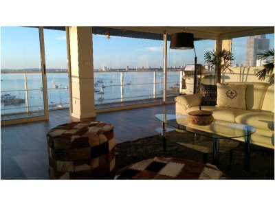 ESPECTACULAR VISTA AL PUERTO, APARTAMENTO EN VENTA PUNTA DEL ESTE