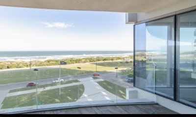 Venta Apartamento- Punta del Este - Playa Brava - 2 dormitorios