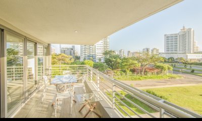 Apartamento en alquiler y venta Punta del Este