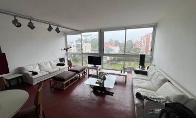 VENTA Y ALQUILER A PASOS DE PLAYA MANSA