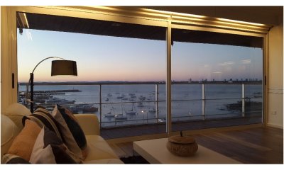 ESPECTACULAR VISTA AL PUERTO, APARTAMENTO EN VENTA PUNTA DEL ESTE