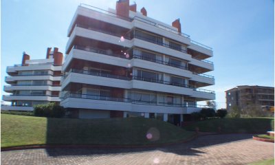 Apartamento en venta playa Brava, Punta del Este