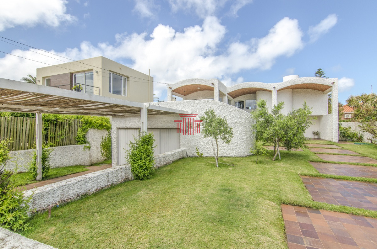 Casa ID.11923 - Casa en venta península, Punta del Este