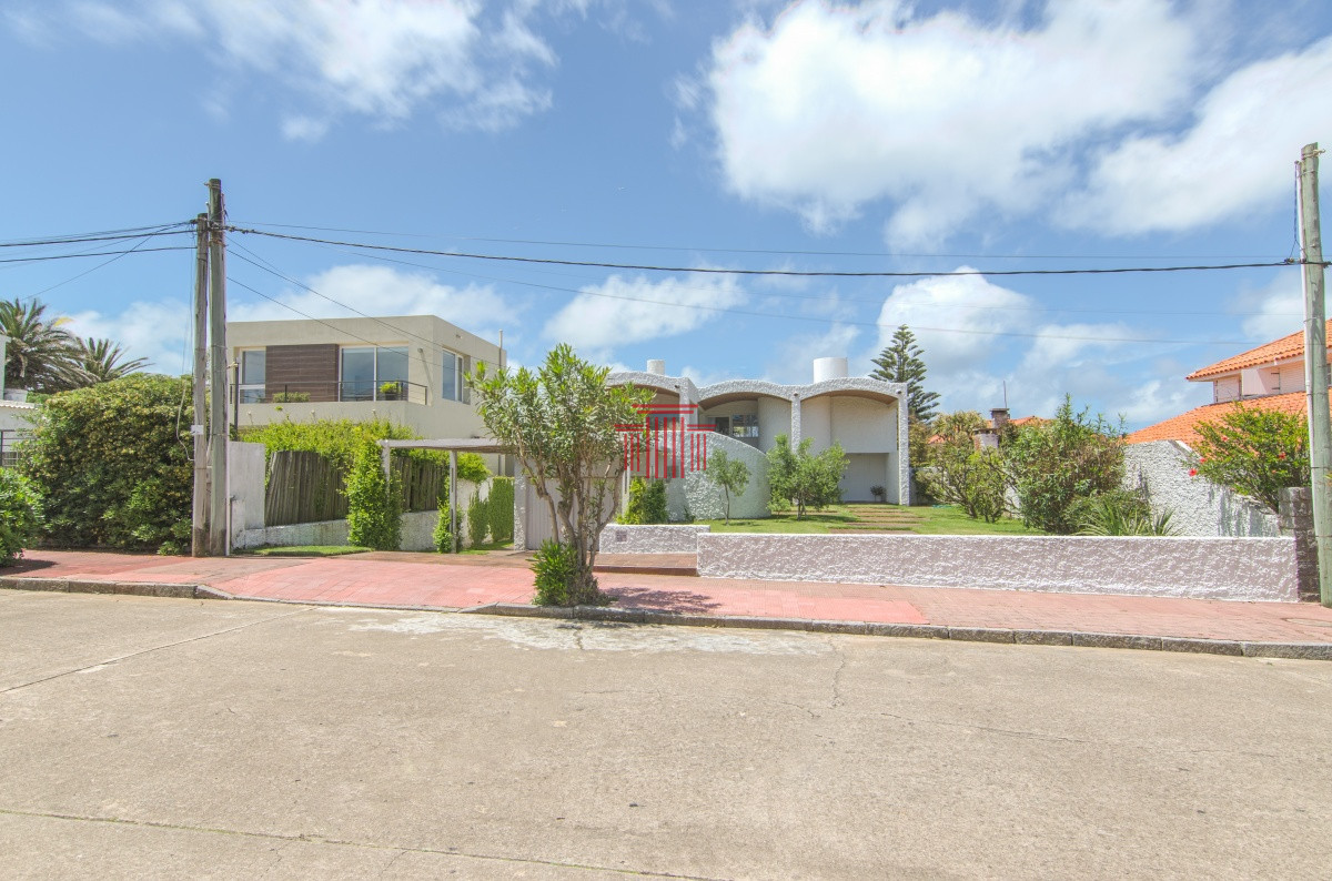 Casa ID.11923 - Casa en venta península, Punta del Este