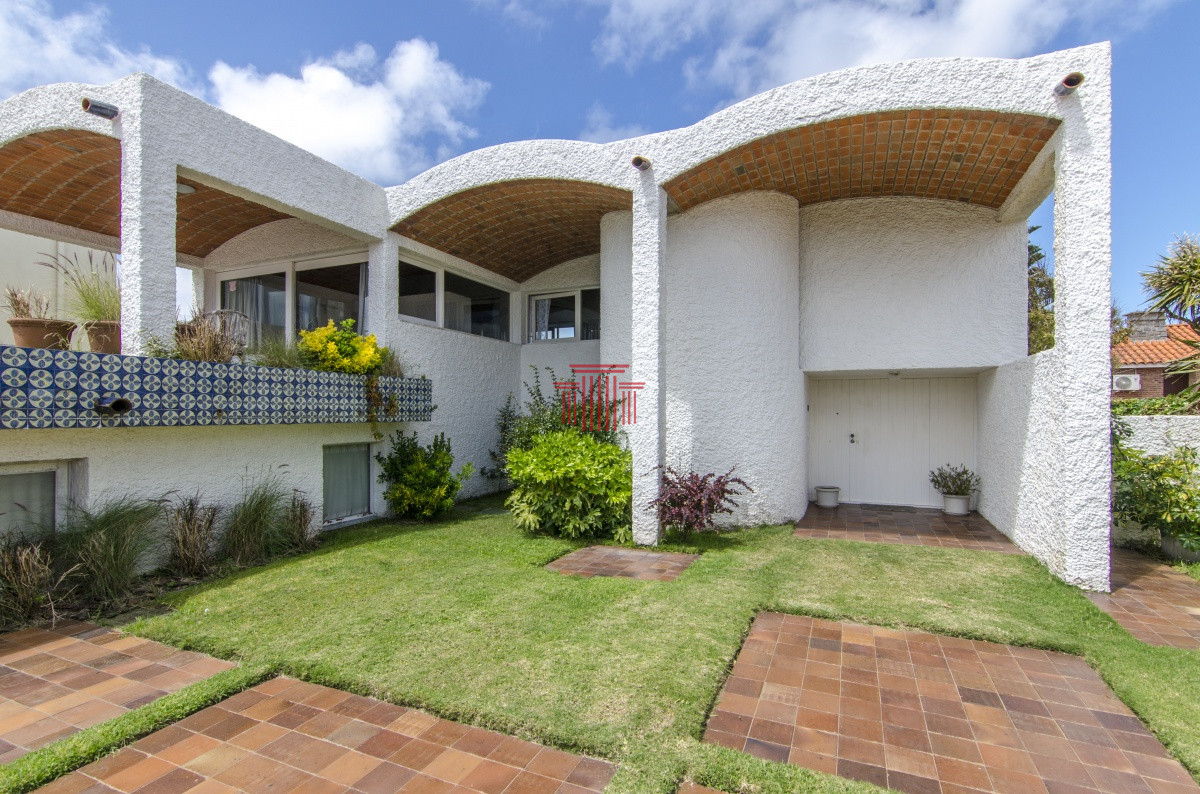 Casa ID.11923 - Casa en venta península, Punta del Este