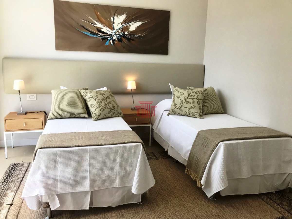 Casa ID.12004 - Hermosa casa en venta barrio privado, Punta del Este