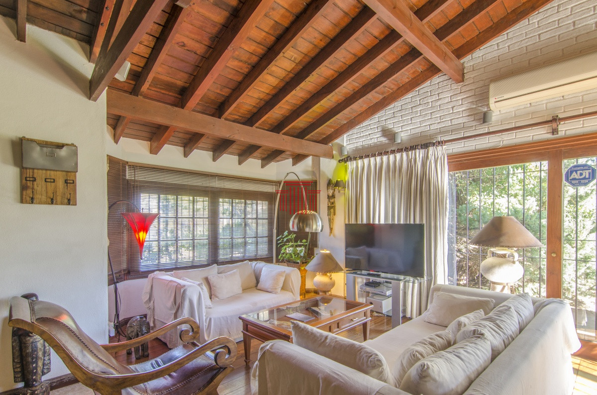 Apartamento ID.11882 - Casa en venta, zona Playa Mansa, Punta del Este 