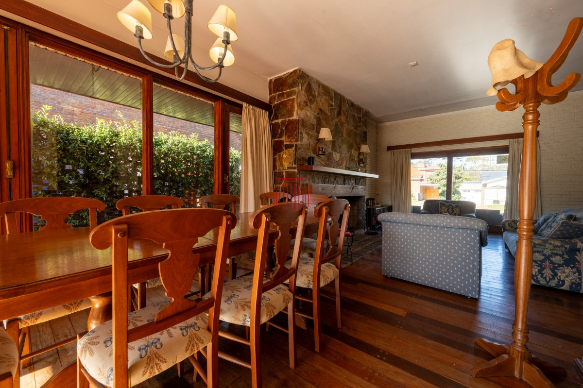 Casa ID.13151 - Casa en Alquiler, playa mansa Punta del Este