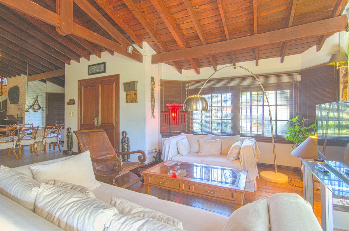 Apartamento ID.11882 - Casa en venta, zona Playa Mansa, Punta del Este 