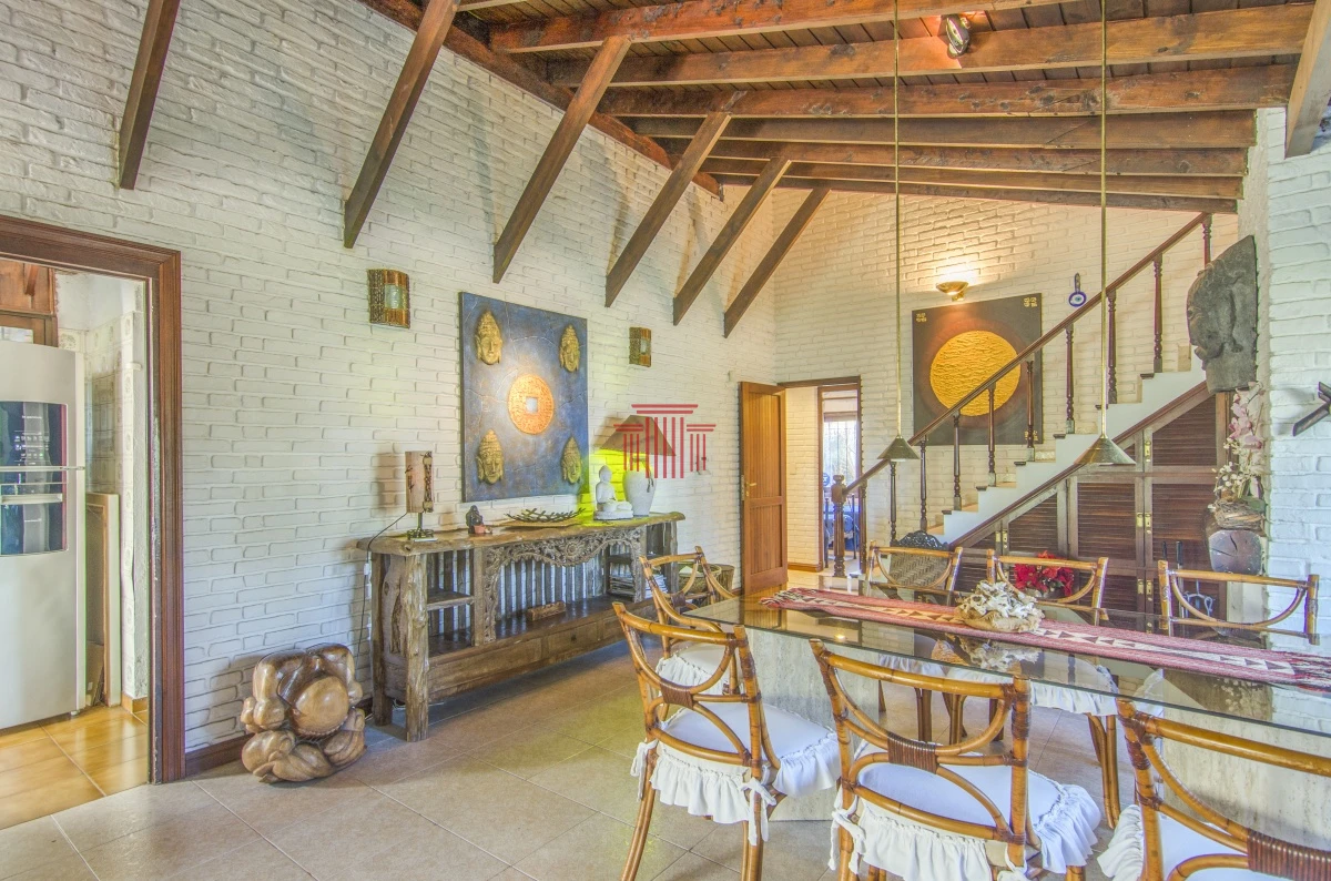 Casa ID.11882 - Casa en venta, zona Playa Mansa, Punta del Este 