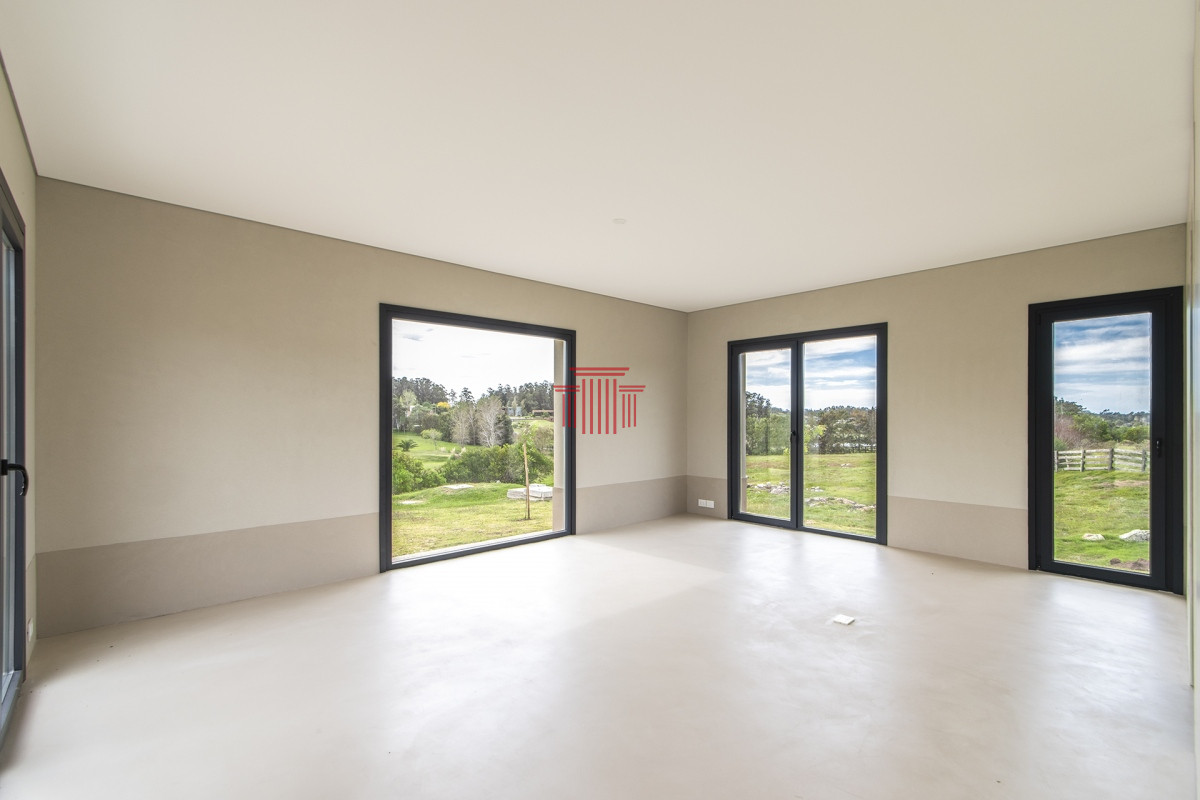 Casa ID.13916 - GRAN OPORTUNIDAD! Casa en venta 