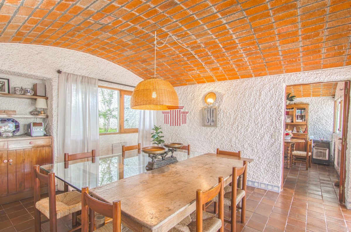 Apartamento ID.11923 - Casa en venta península, Punta del Este
