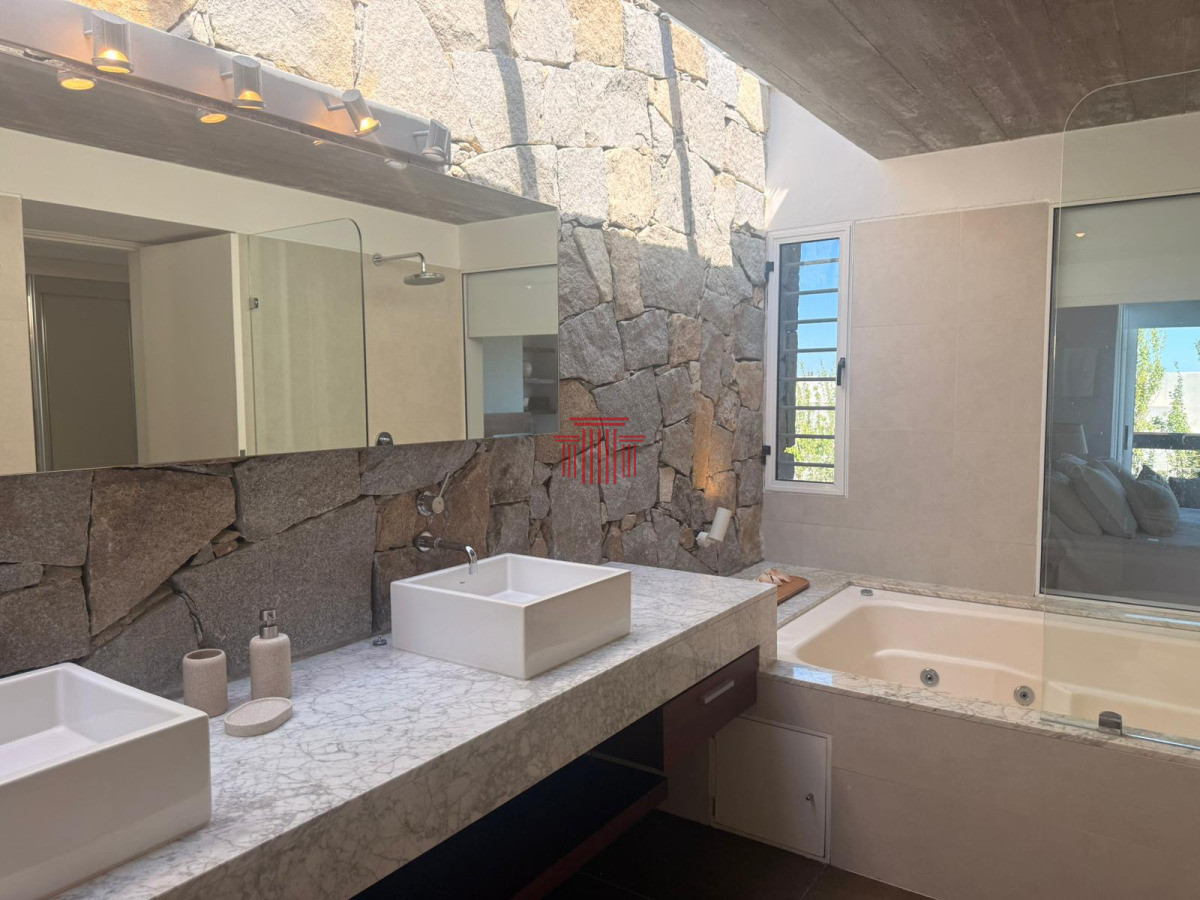 Casa ID.11718 - Casa en Punta del Este  , la barra 