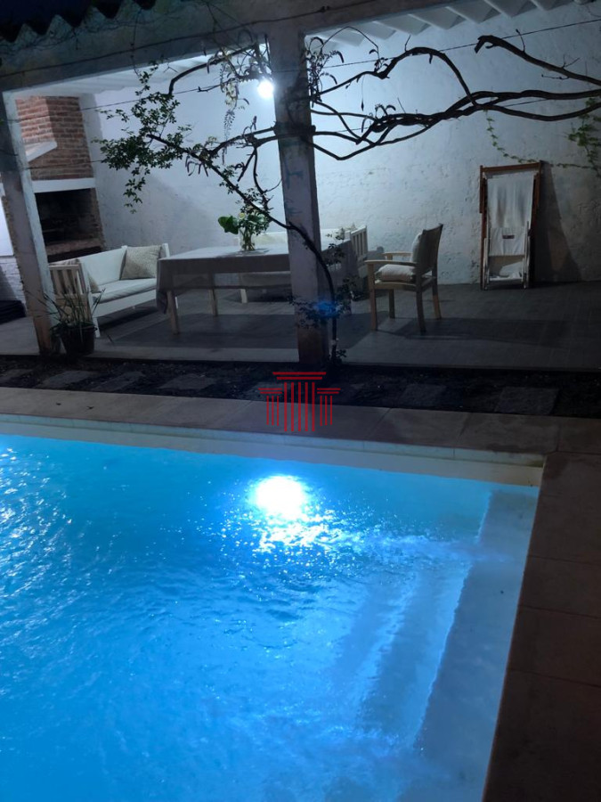 Casa ID.11367 - Casa en venta, Punta del Este, zona comercial