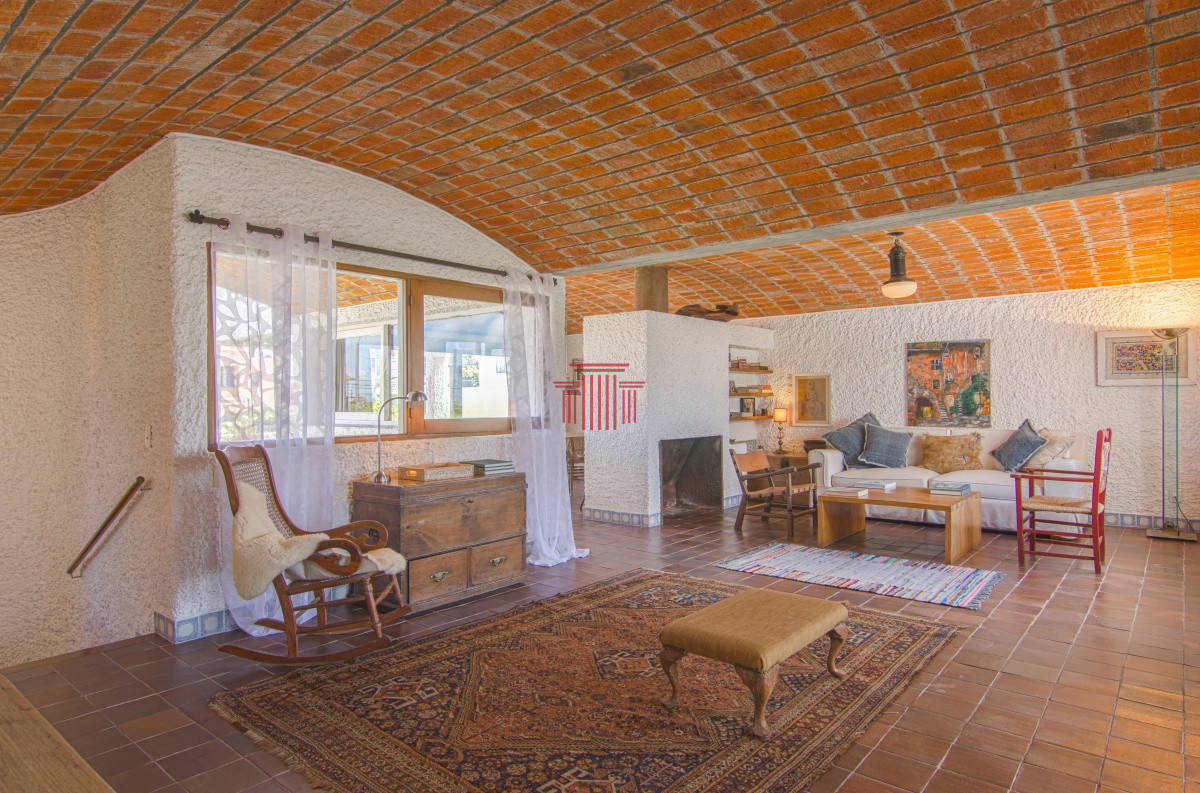 Apartamento ID.11923 - Casa en venta península, Punta del Este