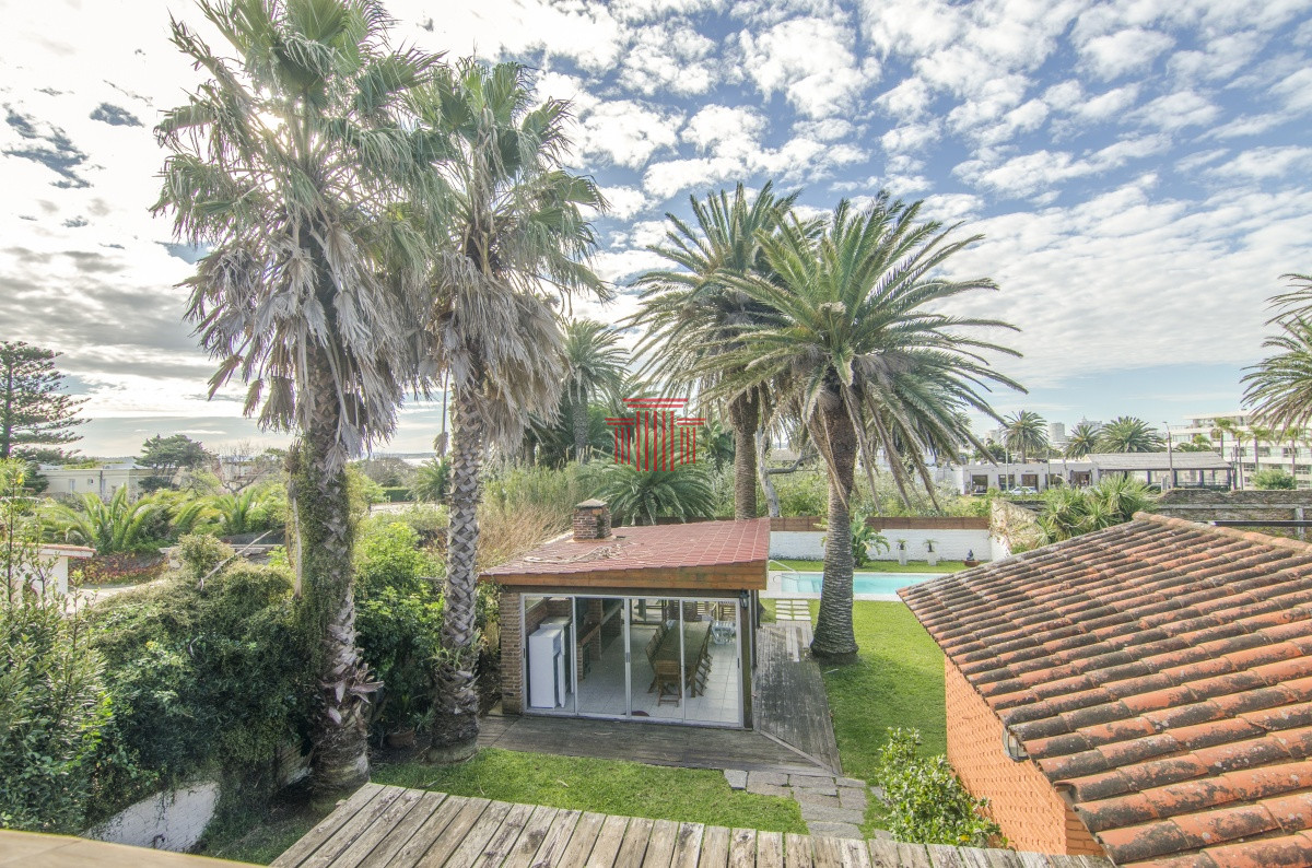 Casa ID.11026 - Casa en Punta del Este , Peninsula a Mtrs del Puerto 