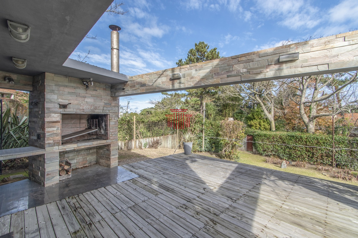Casa ID.13915 - Espectacular casa en venta, Rincón del Indio, Punta del Este