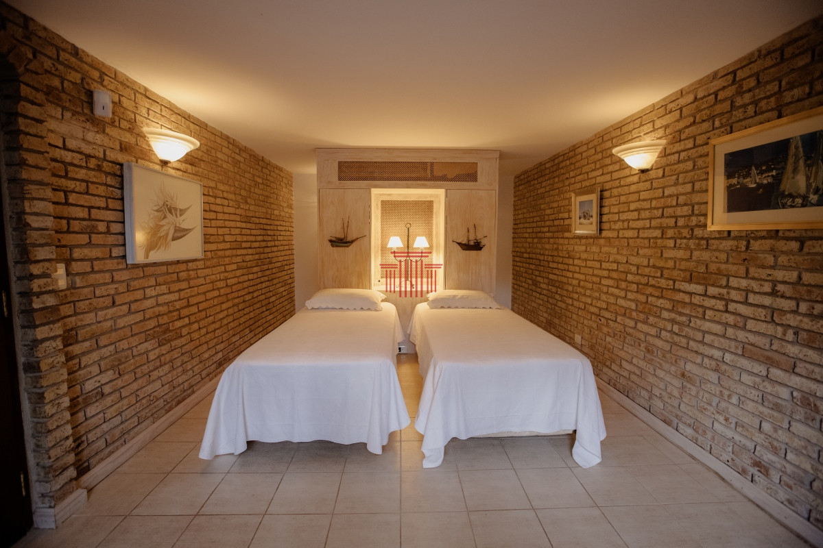 Casa ID.13990 - casa en venta 4 dormitorios punta del este 