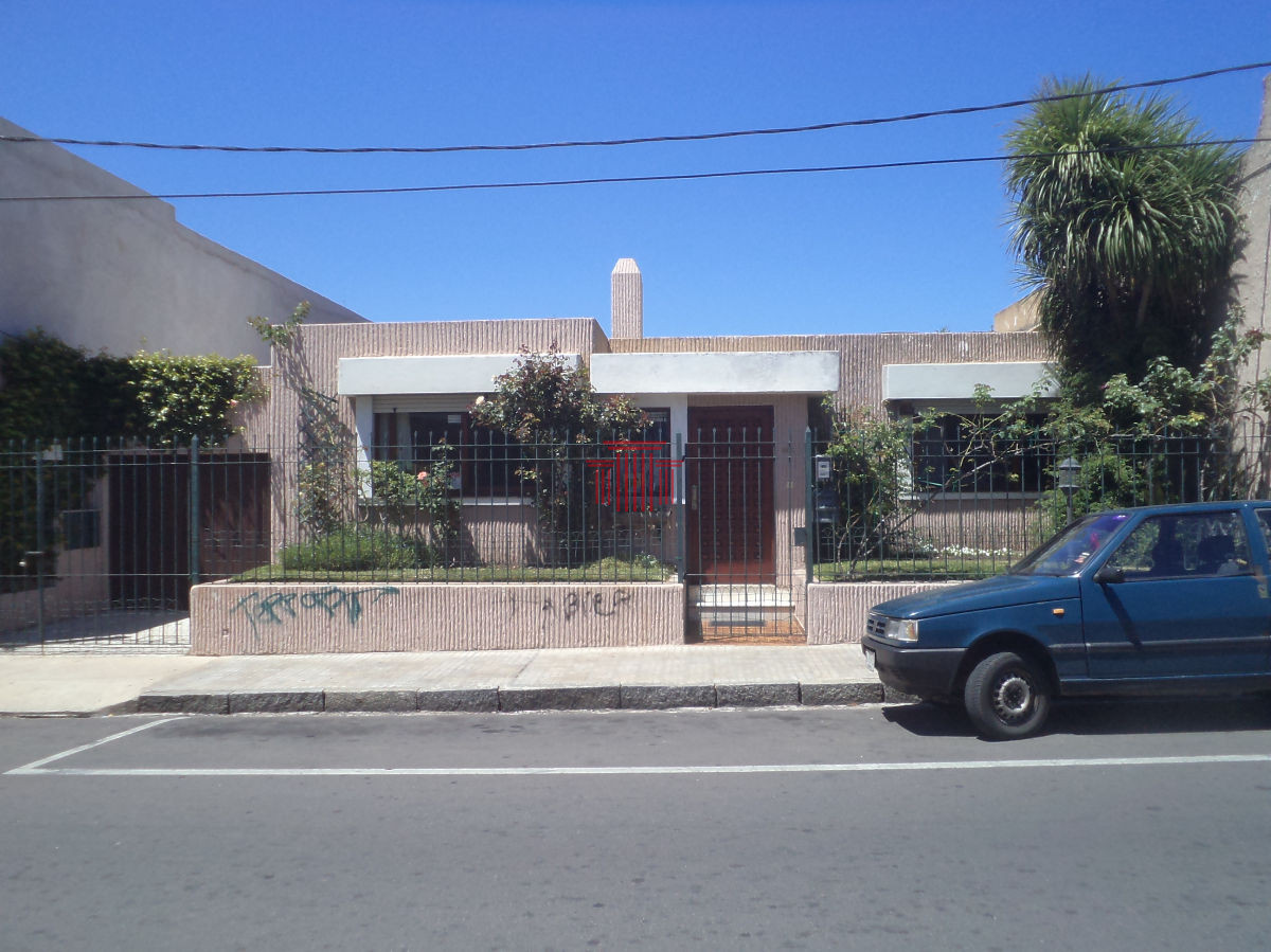 Casa ID.11665 - Casa en venta centro de Maldonado