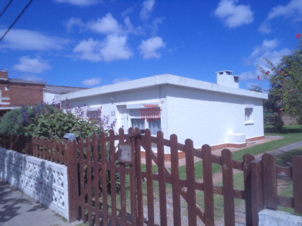 Apartamento ID.11670 - Casa en venta en Maldonado 