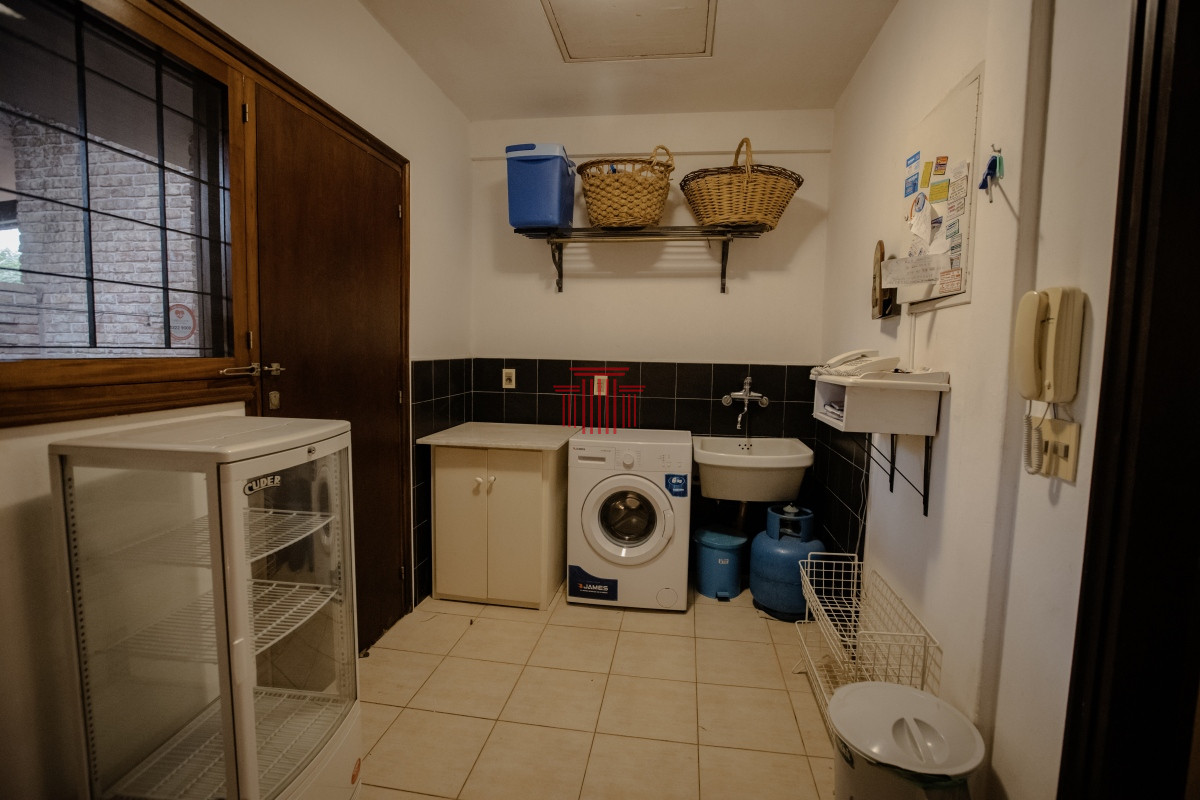 Casa ID.13990 - casa en venta 4 dormitorios punta del este 