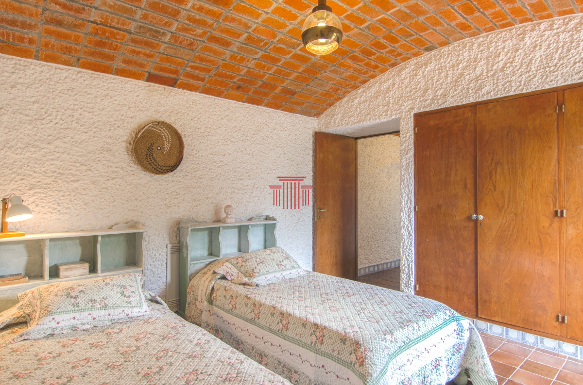Apartamento ID.11923 - Casa en venta península, Punta del Este