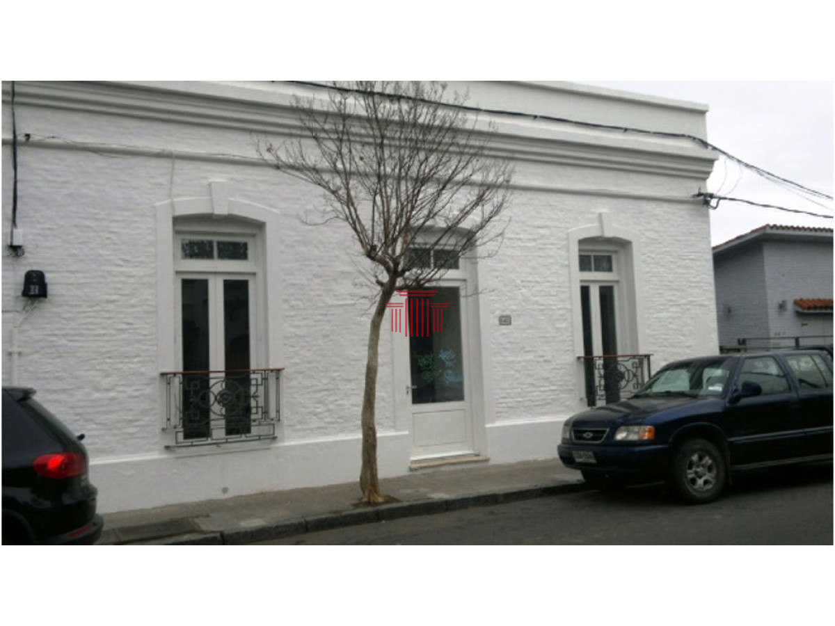 Local Comercial ID.13011 - ANUAL  LOCAL COMERCIAL  CENTRO MALDONADO