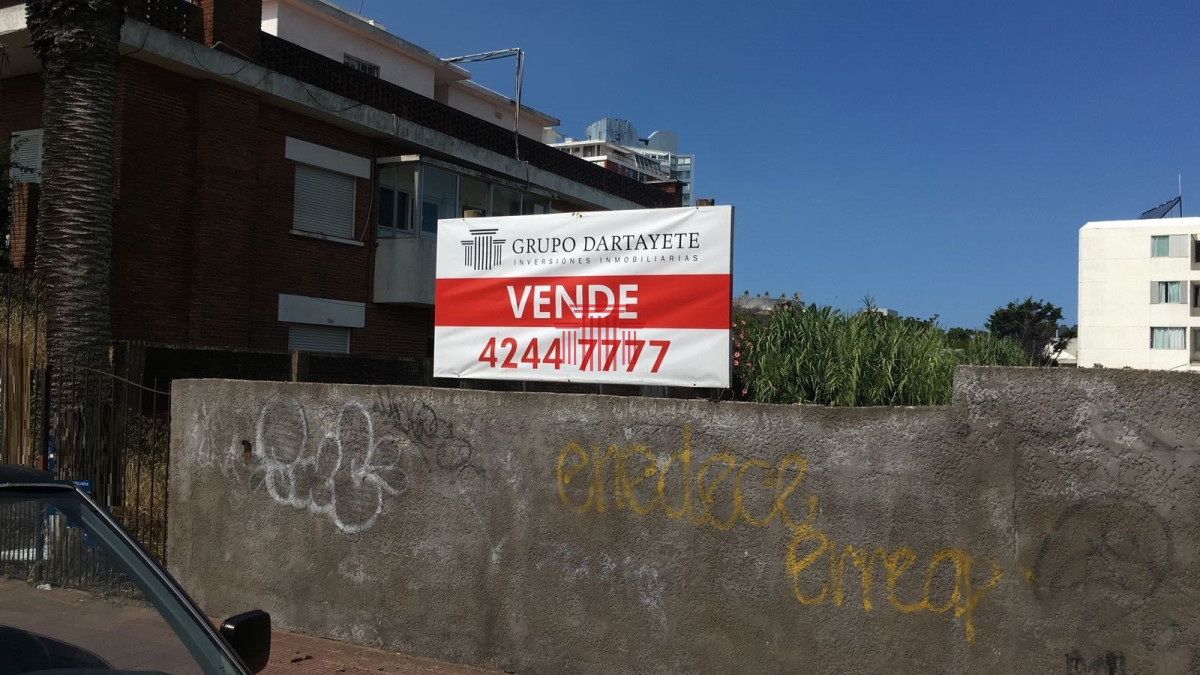 Terreno ID.12414 - Terreno en Punta del Este - Península 
