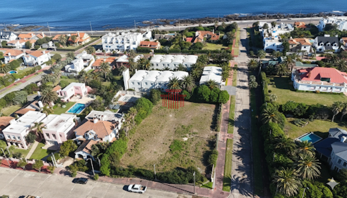 Apartamento ID.14036 - Terreno en el faro de Punta del Este 