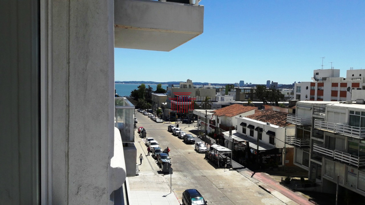 Apartamento en Punta del Este , zona Peninsula  - DYT10902A
