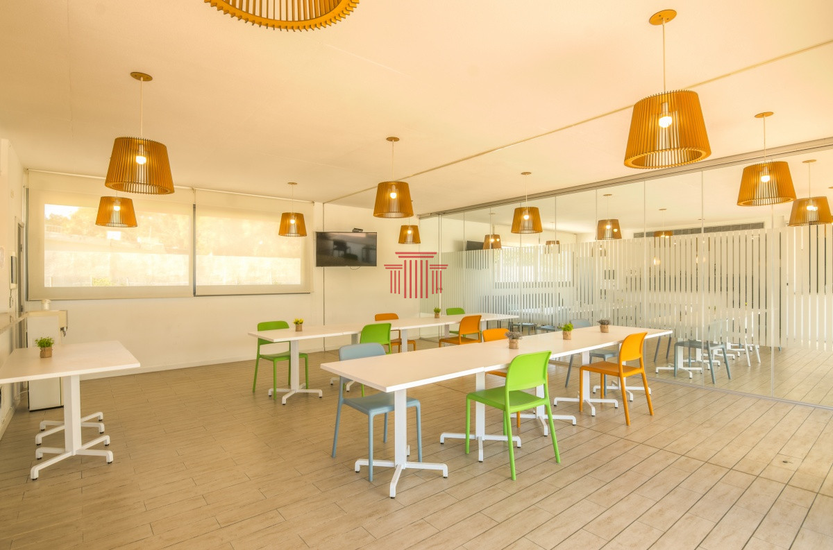 Apartamento ID.13300 - Apartamento en Punta del Este , playa Mansa, 2 dormitorios