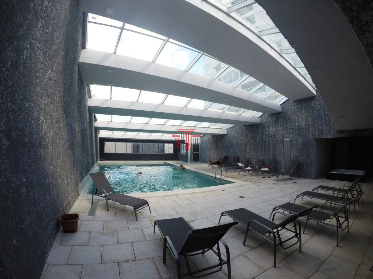 Apartamento ID.13081 - Apartamento en Punta del Este  , playa brava