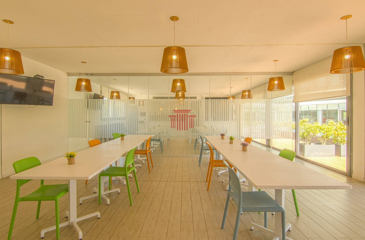 Apartamento ID.13300 - Apartamento en Punta del Este , playa Mansa, 2 dormitorios