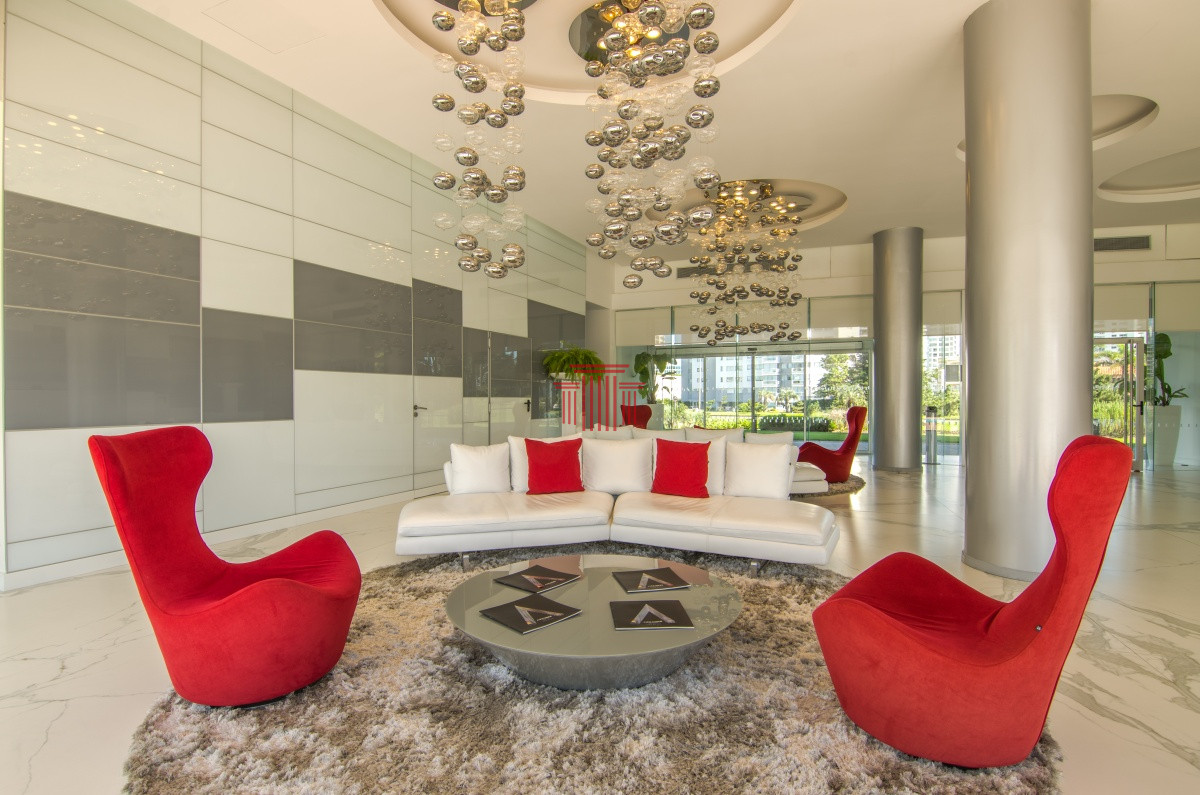 Apartamento ID.13300 - Apartamento en Punta del Este , playa Mansa, 2 dormitorios