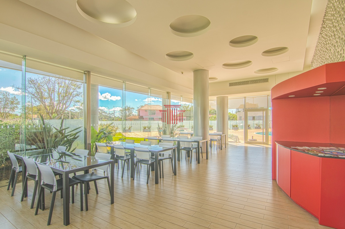 Apartamento ID.13300 - Apartamento en Punta del Este , playa Mansa, 2 dormitorios