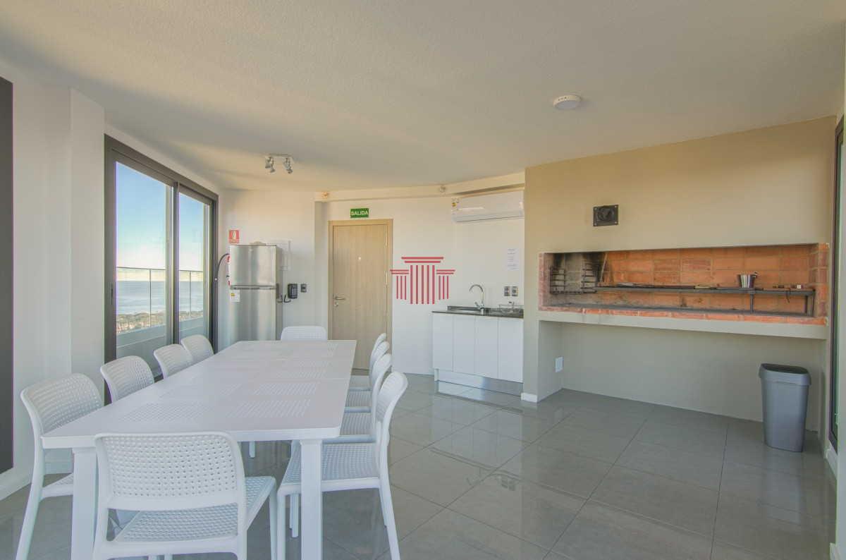 Apartamento ID.13446 - Apartamento en Punta del Este , Avda Roosevelt 