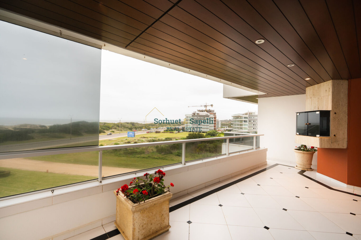 Apartamento-en-Venta-Playa-Brava-Punta-del-Este