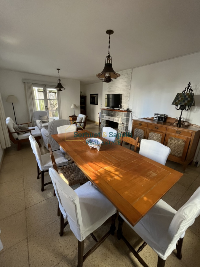 Chalet-en-venta-playa-mansa