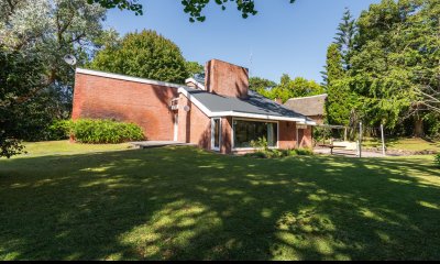 Casa en Venta en Cantegril Punta del Este