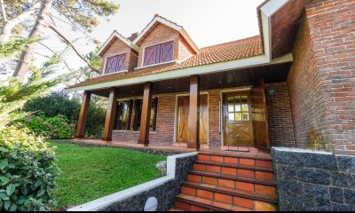 Espectacular Casa en Venta en Rincon del Indio