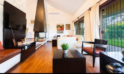 Casa en Venta de Cuatro Dormitorios en Playa Mansa