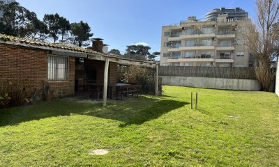 Chalet en venta playa mansa