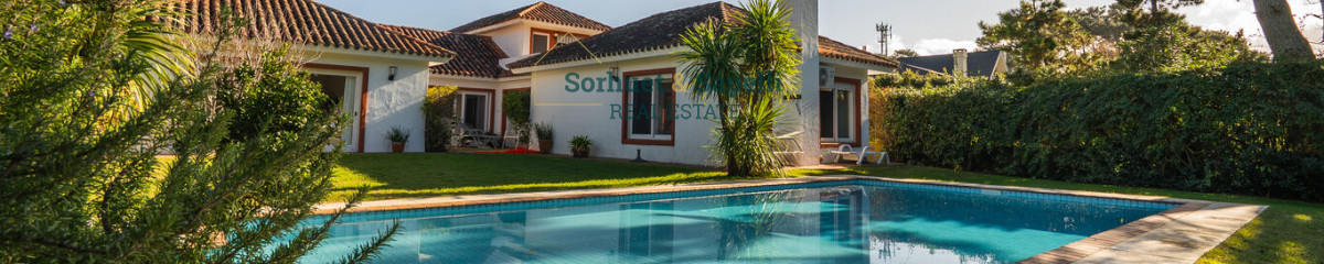 Casa en Venta Cinco Dormitorios Playa Brava