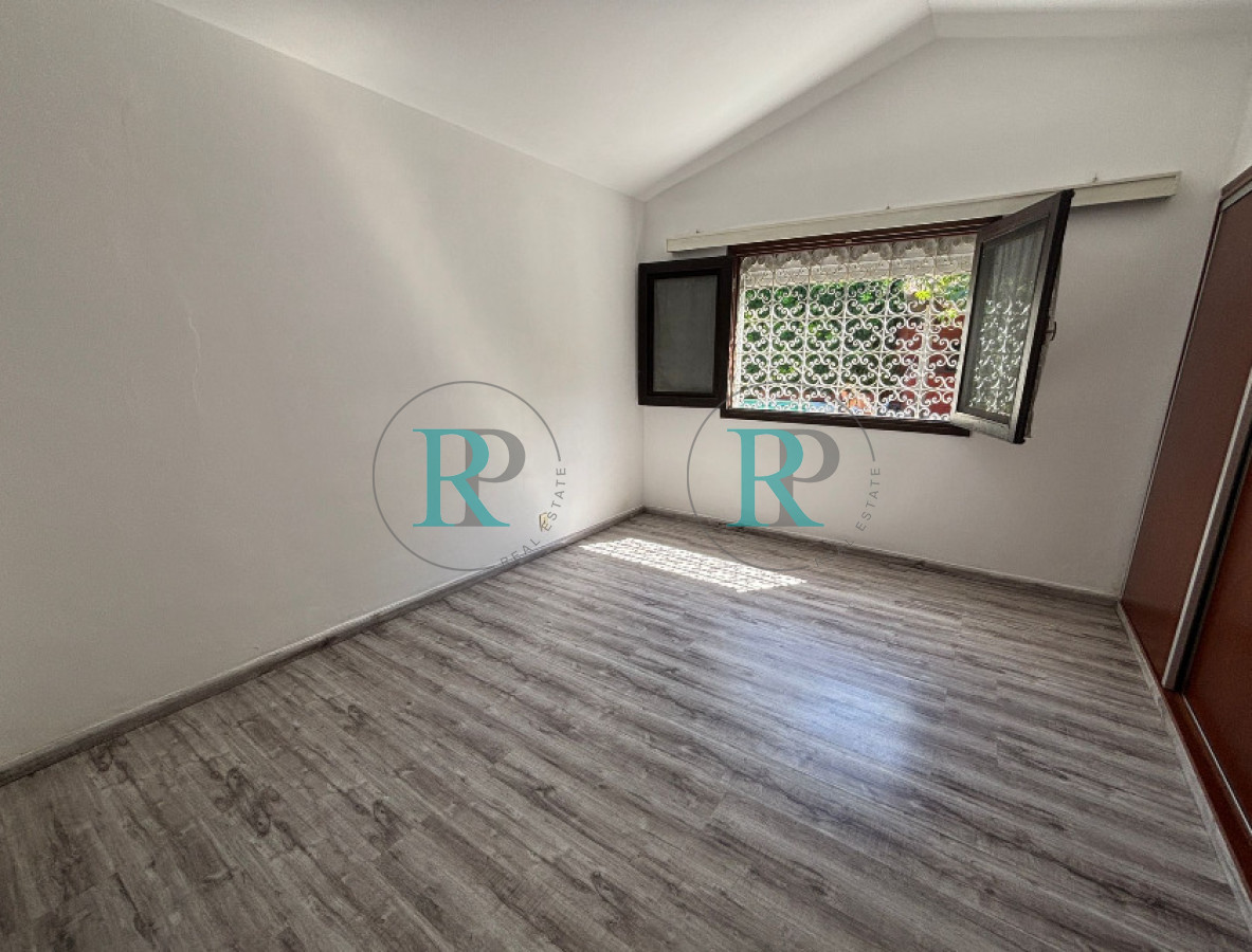 Casa ID.2937 - Casa de 3 dormitorios con piscina en zona colegios 