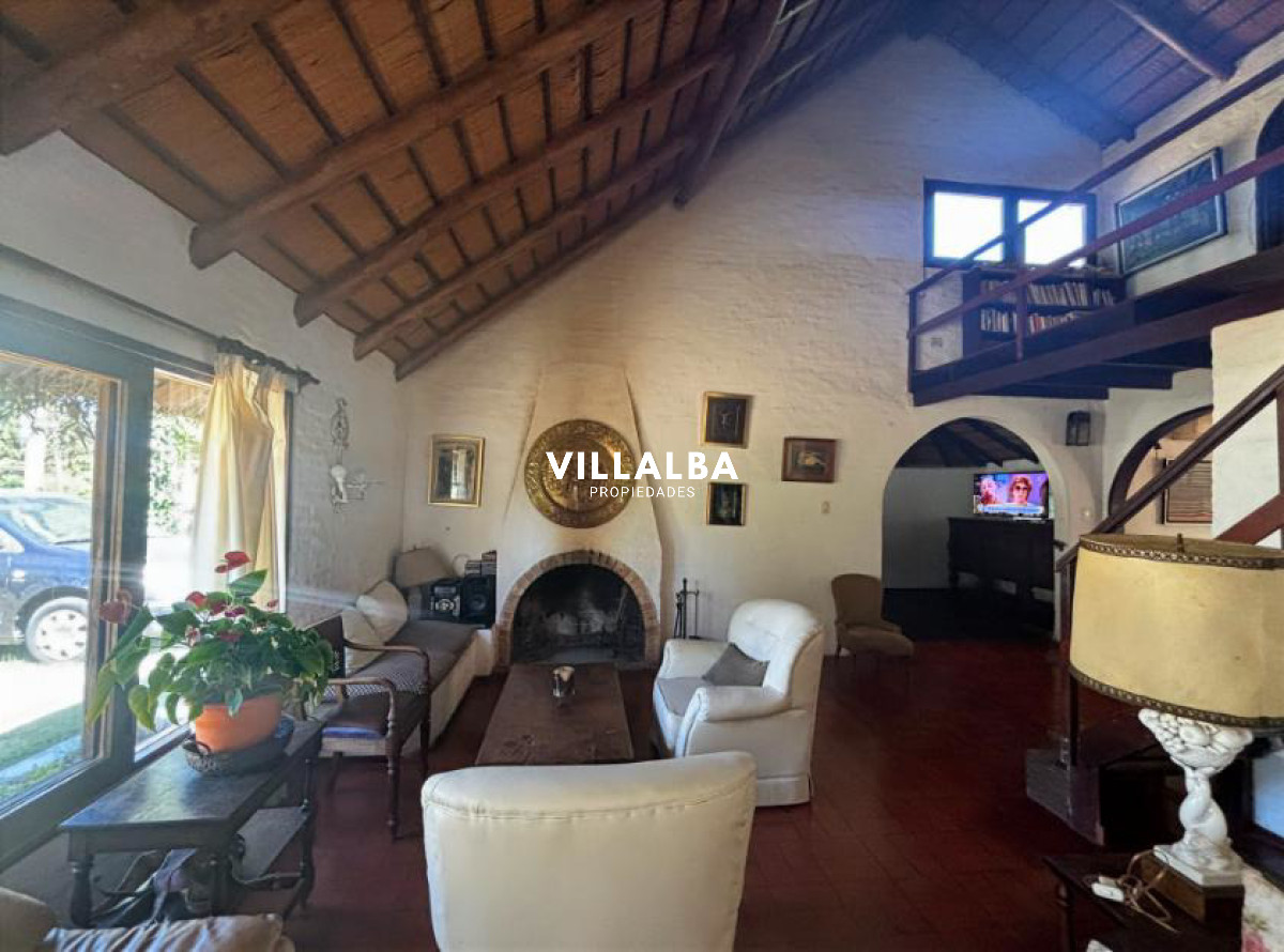 Apartamento ID.3849 - Casa de 3 dormitorios a pasos de playa mansa 