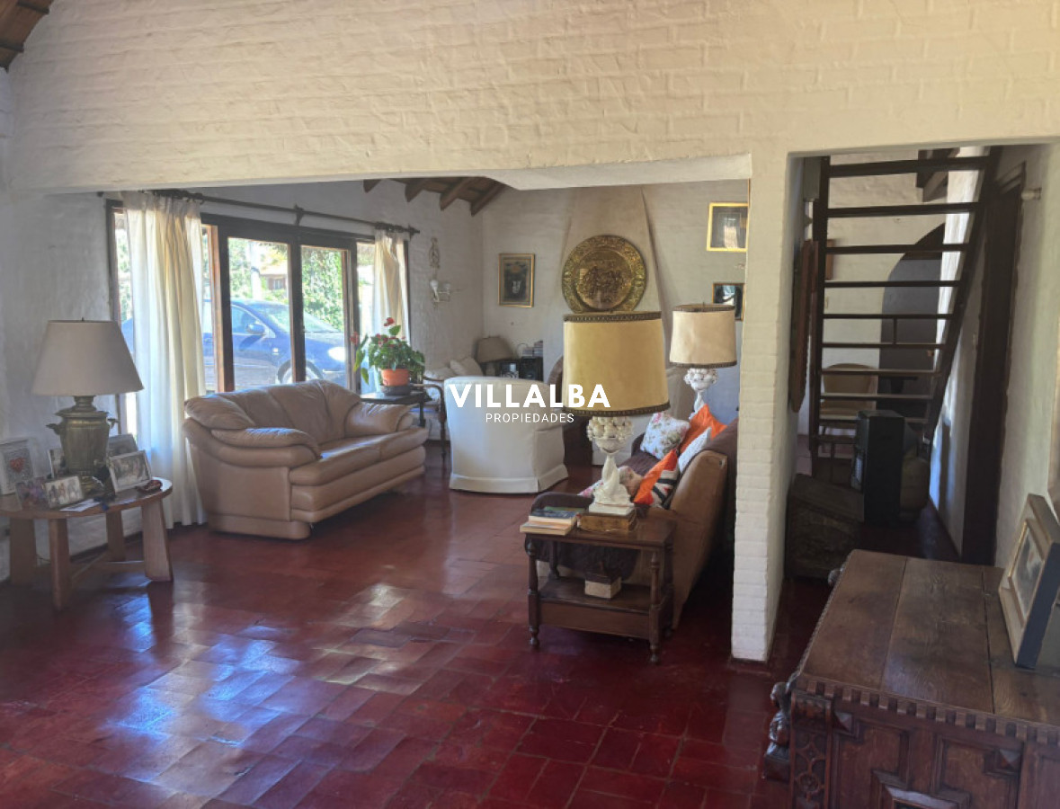 Apartamento ID.3849 - Casa de 3 dormitorios a pasos de playa mansa 